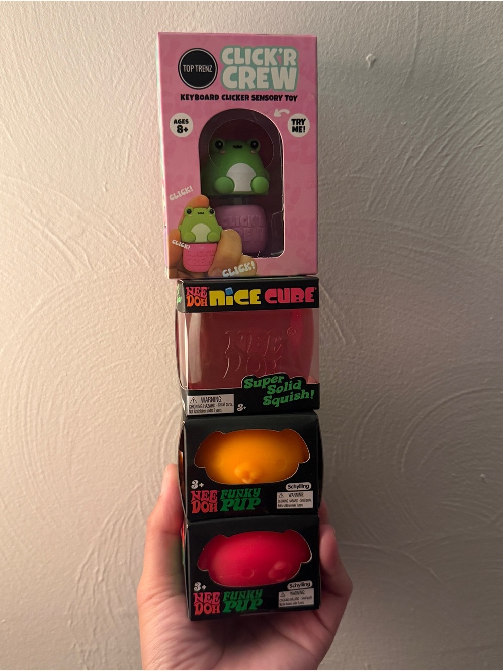 NeeDoh Squish Toys & Click'r Crew Frog
